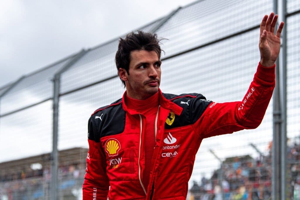 sainz lascia la ferrari