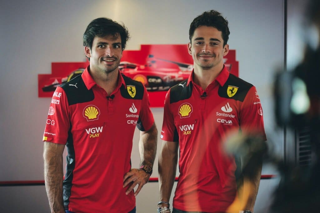 Carlos Sainz e Charles Leclerc