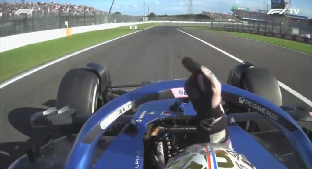Il dito medio di Pierre Gasly all'Alpine a Suzuka