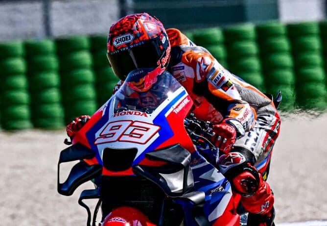 Marc Marquez prova la nuova Honda 2024 a Misano