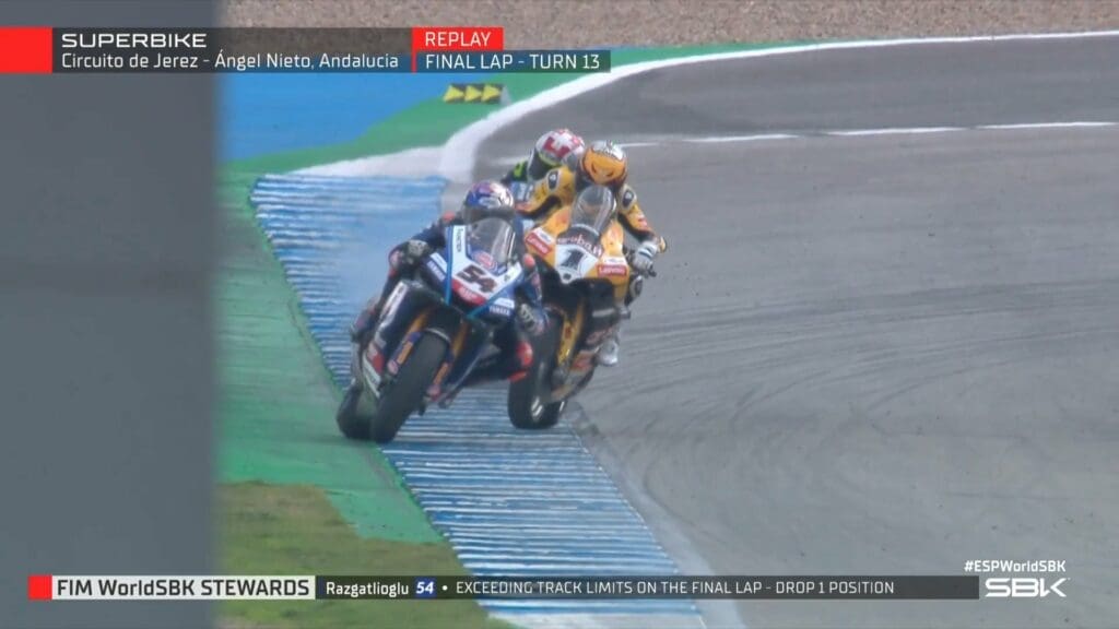 Bautista e Toprak all'ultima curva di Jerez in Gara-2