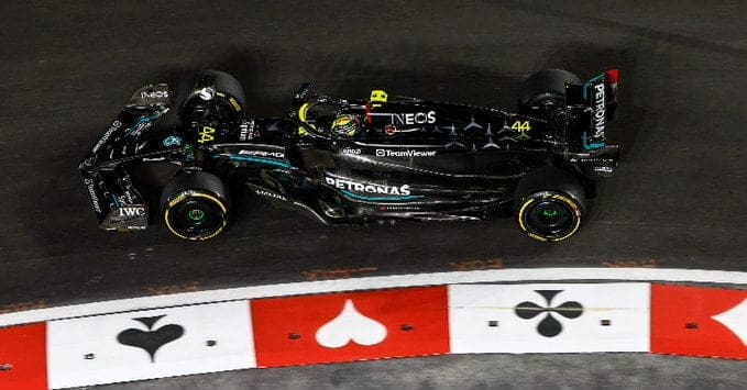 Lewis Hamilton a Las Vegas: l'inglese ha smentito l'interesse della Red Bull