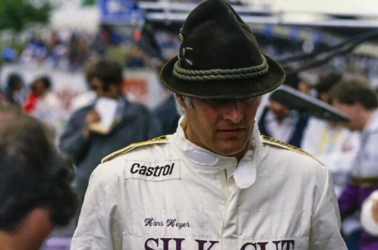 Hans Heyer ed il suo celebre cappello