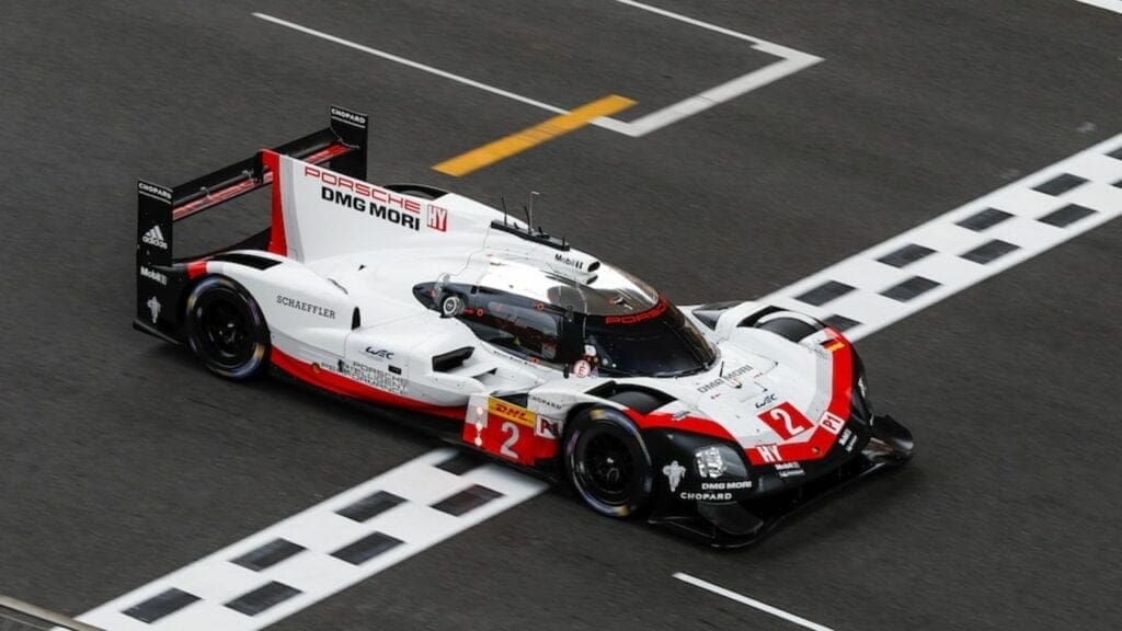La Porsche 919 Hybrid, LMP1 che ha corso dal 2014 al 2017 vincendo 3 volte consecutivamente la 24h di Le Mans
