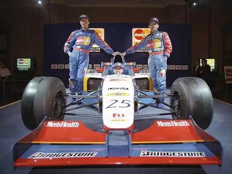 Lola in F1: una storia d'amore mai sbocciata