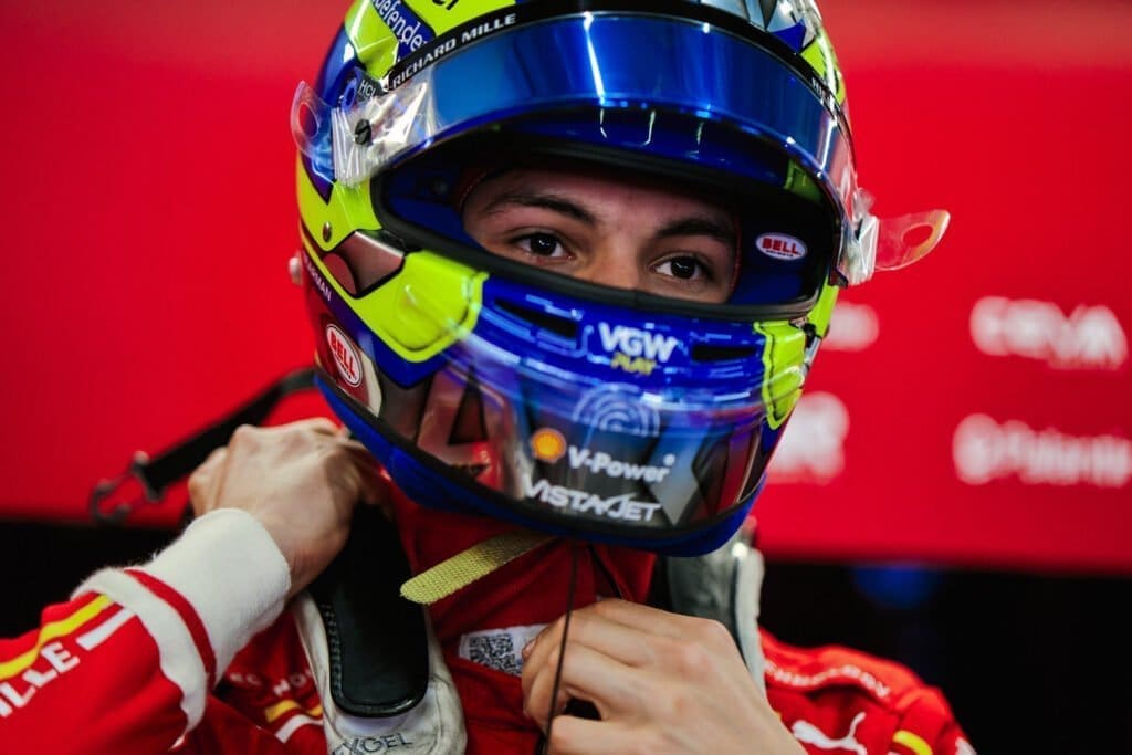 esordio di ollie bearman in ferrari