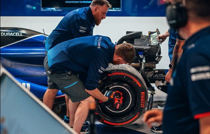 FP2 Giappone: Sargeant ai box per un incidente nelle FP1