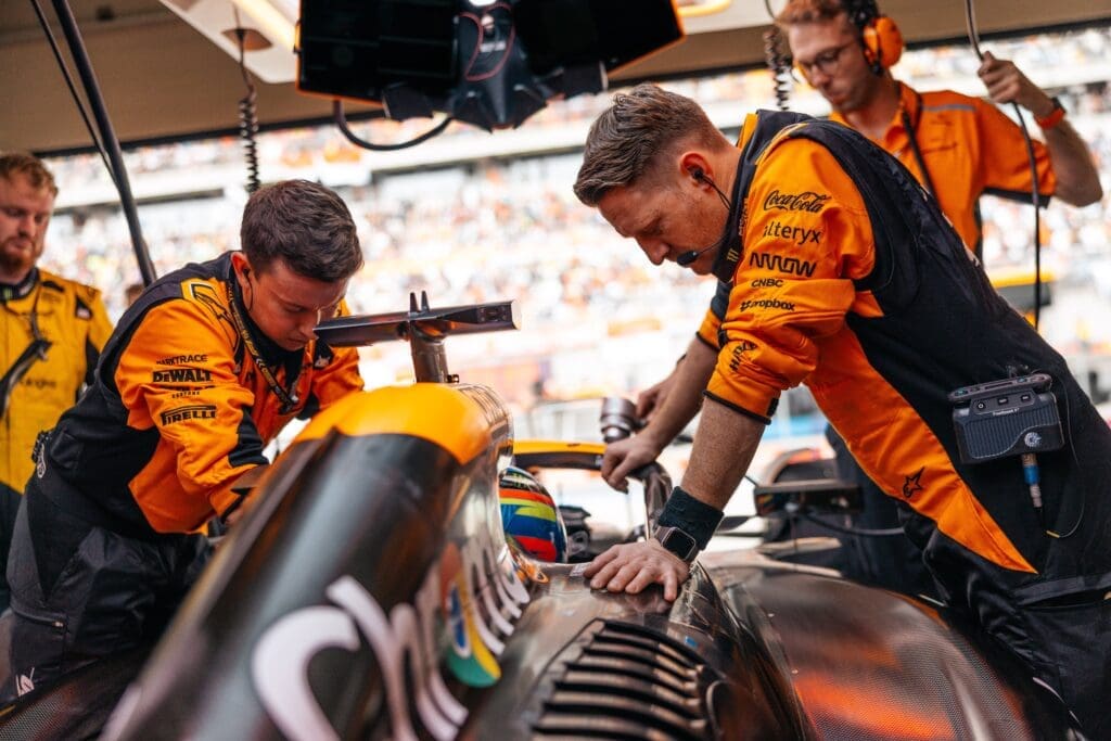 mclaren e mastercard