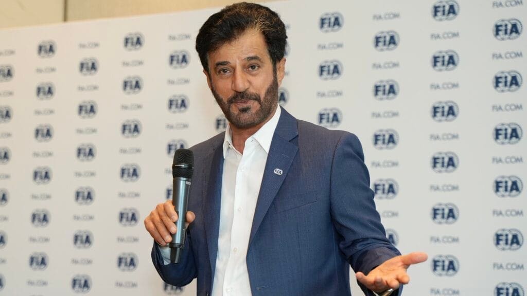 Il dietrofront di Ben Sulayem su Andretti: il Presidente della FIA ha consigliato al team di comprare un'altra squadra già inserita nel circus della F1.