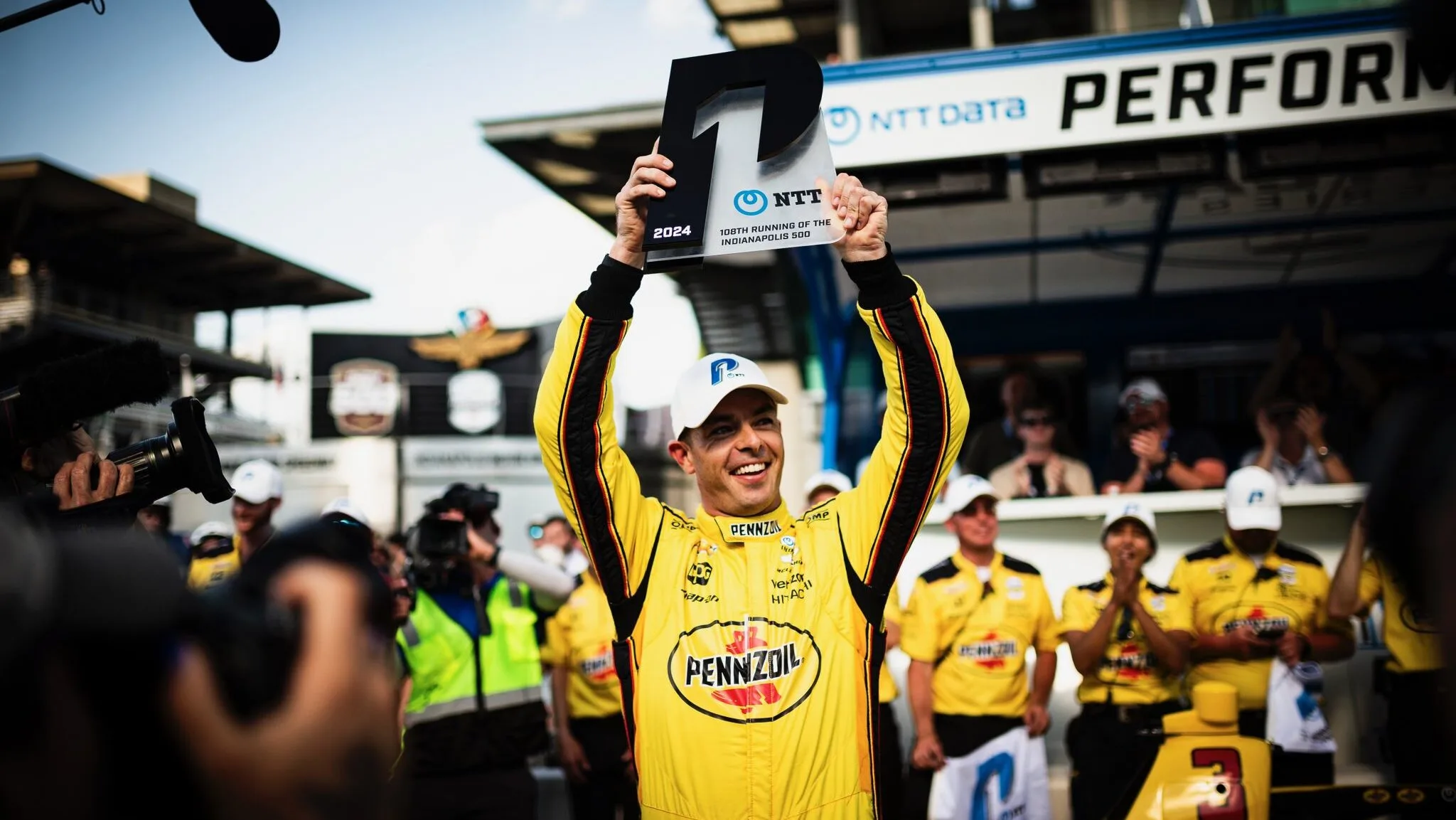 Scott McLaughlin Pole e1716222896299