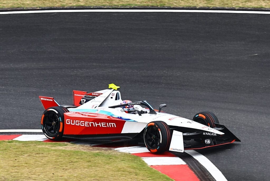 Gara 2 E-Prix Shanghai: Norman Nato all'ingresso dell'ultima chicane dell'E-Prix di Shanghai. Il pilota francese è stato portagonista di un grande avvio, passando in testa dopo soli 3 giri.