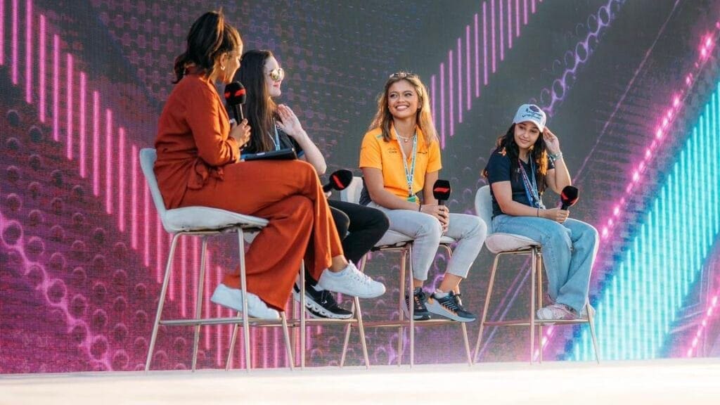 F1 Academy in Spagna: sabato le pilote saliranno sul palco della Fanzone!