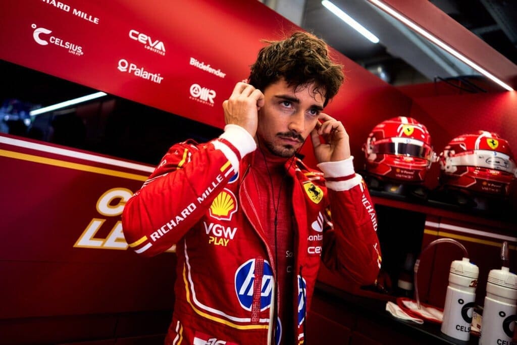 leclerc e sainz in coro