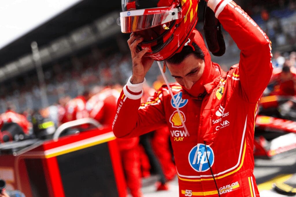 Sainz, la decisa risposta a Marca: "Il confronto con Leclerc lo guardate spesso..."