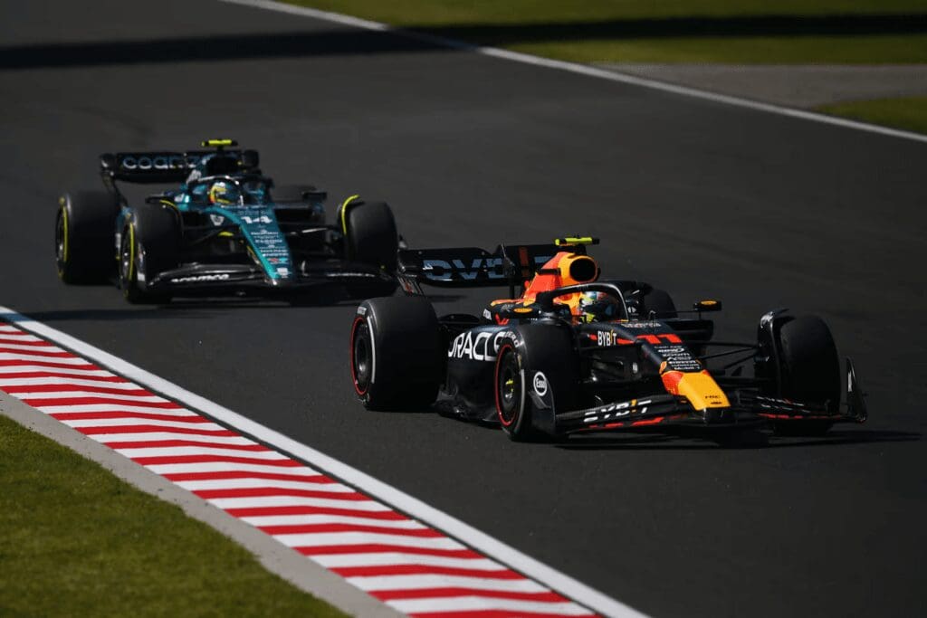 Il METEO e gli ORARI della F1 in Ungheria: in foto, Perez ed Alonso nel 2023