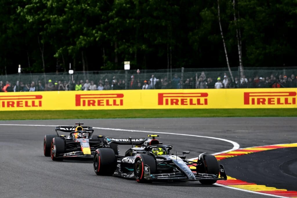 Lewis Hamilton e Max Verstappen al Gran Premio del Belgio 2023