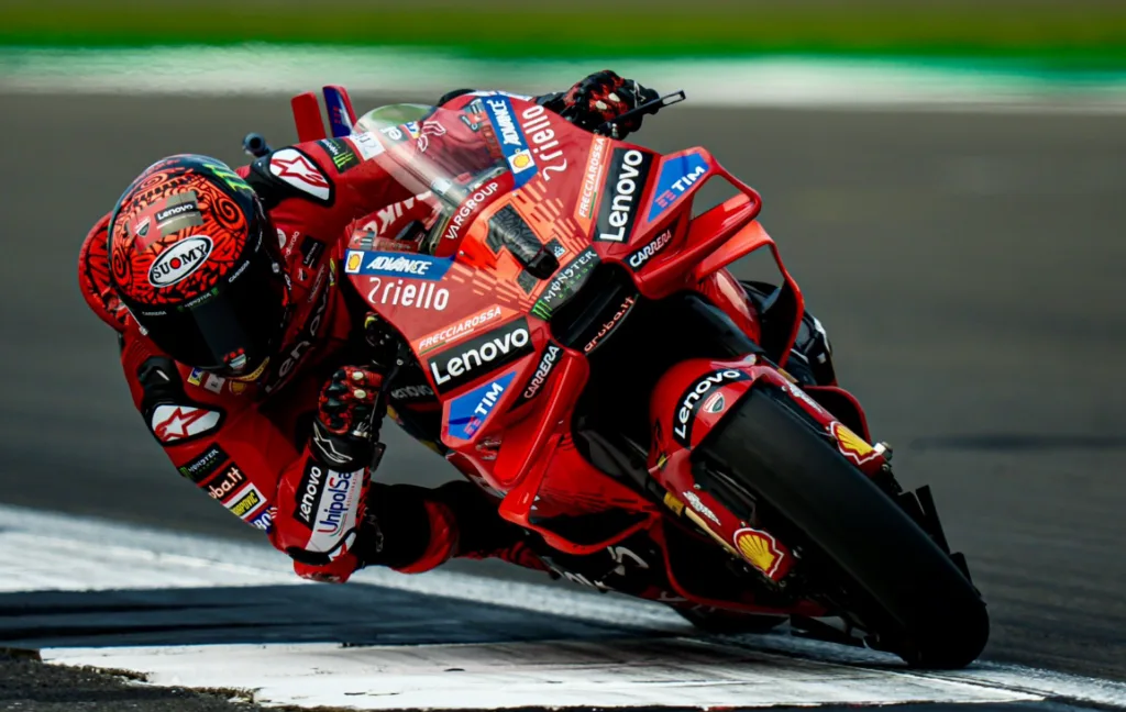 qualifiche motogp a silverstone