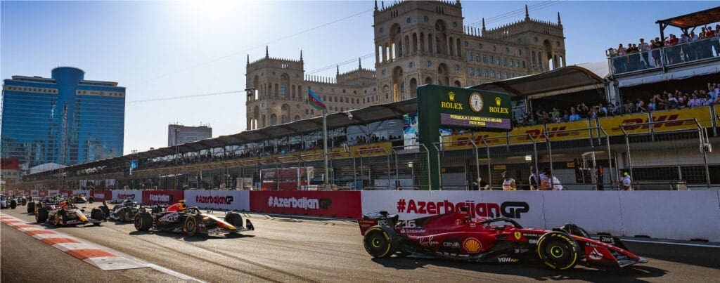 Leclerc a Baku