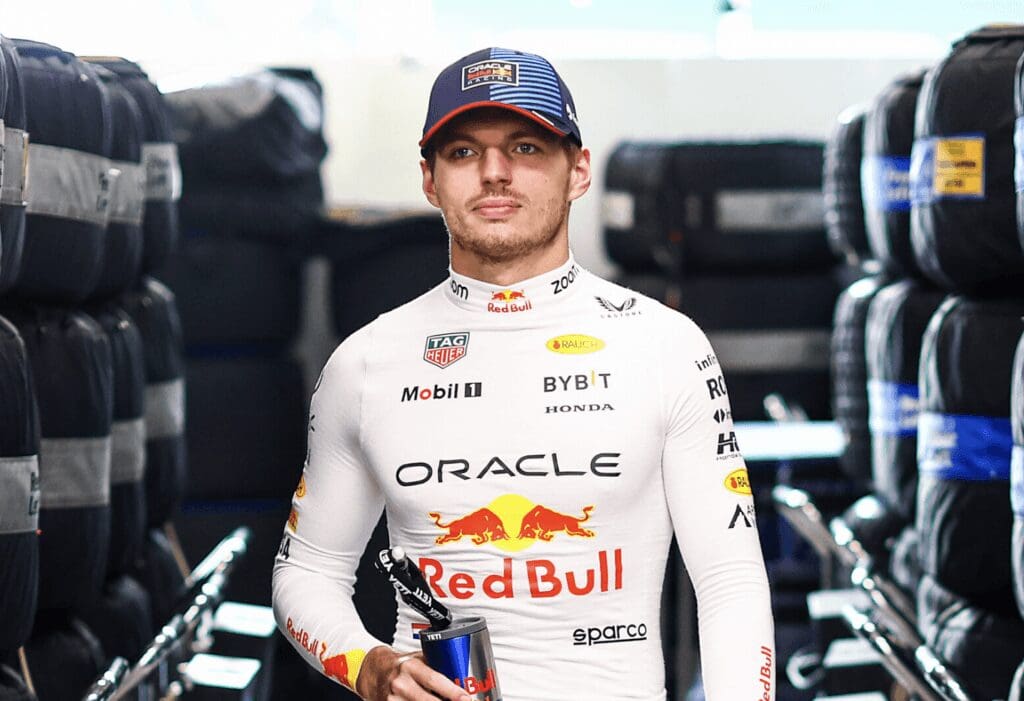 Red Bull, Verstappen: "The season is not over, there are still many points at stake."