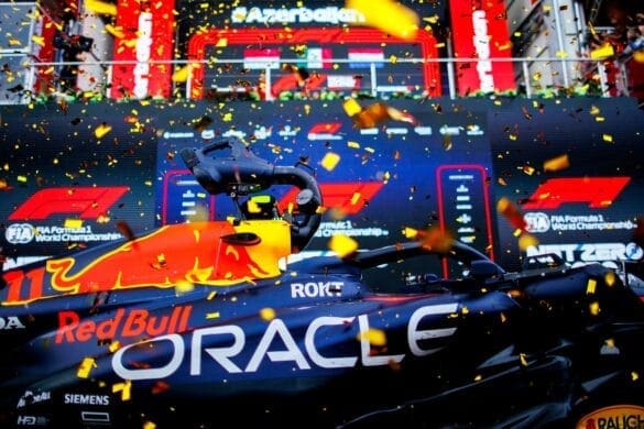 dietrofront red bull livrea singapore