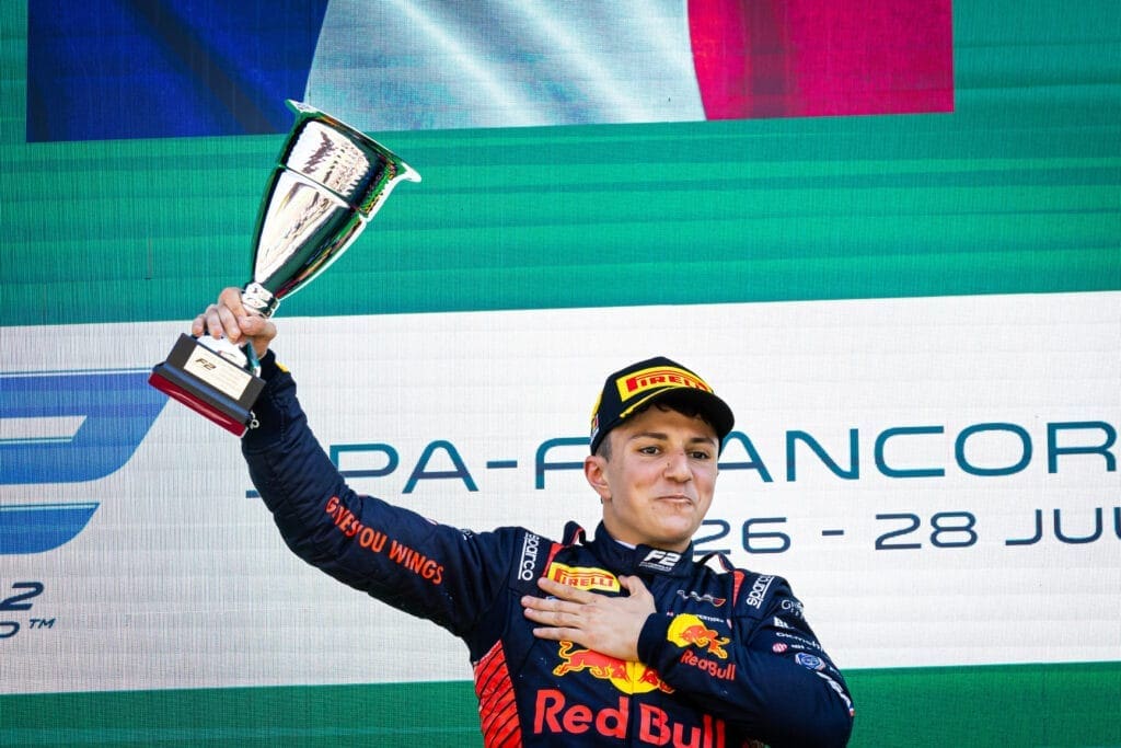 hadjar terzo pilota red bull
