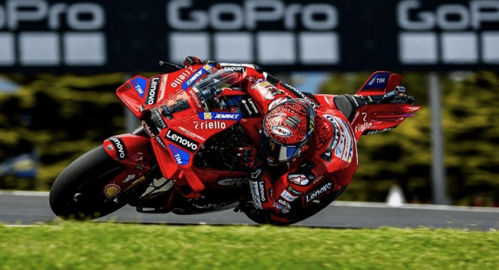 Bagnaia prima di Sepang: "Il modo migliore per attaccare è aprire il gas"