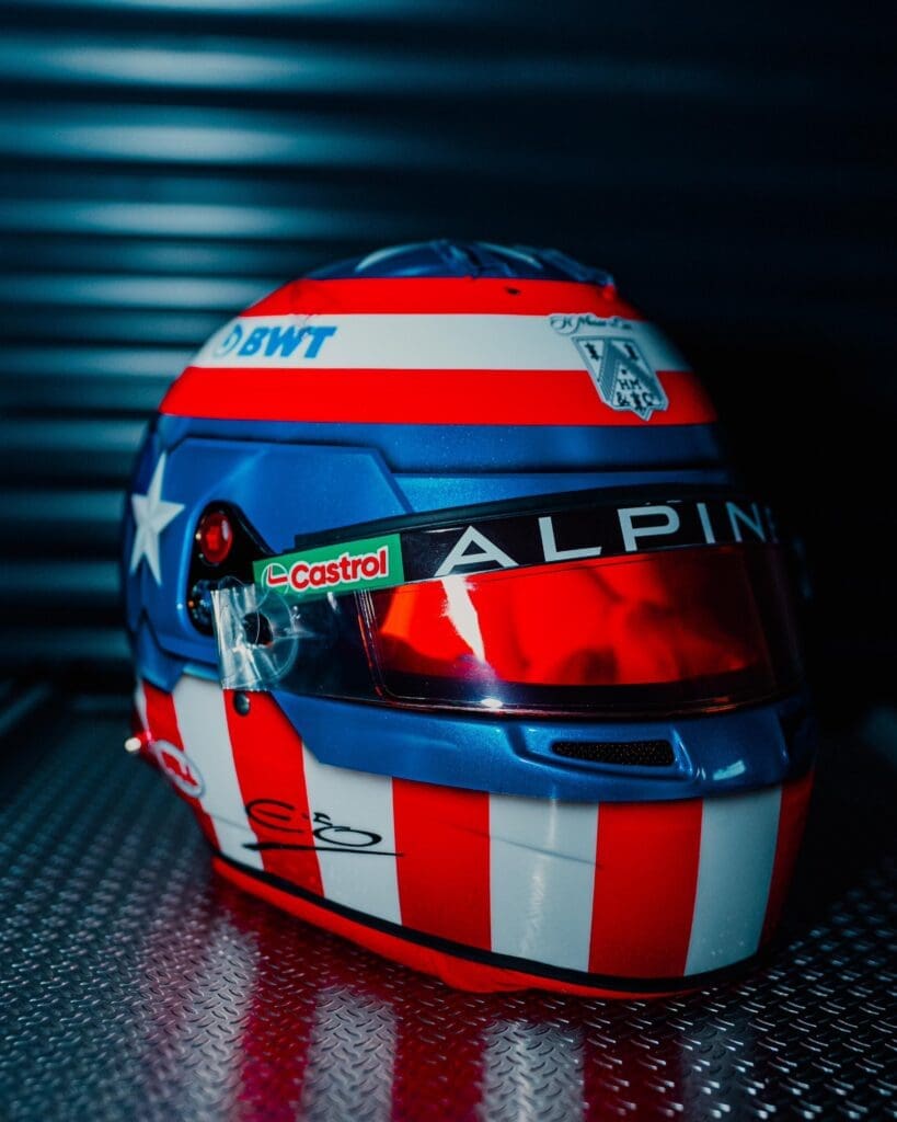 Esteban Ocon's helmet during the Las Vegas Grand Prix dedicated to Captain America.