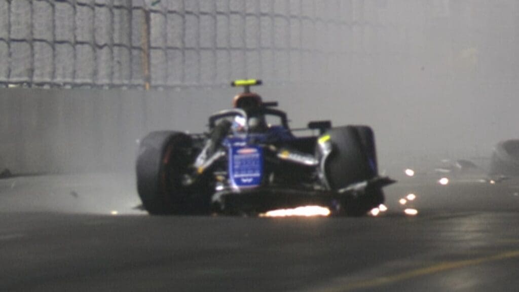 Franco Colapinto: in the photo, the crash that occurred during Q2 of the Las Vegas Grand Prix.