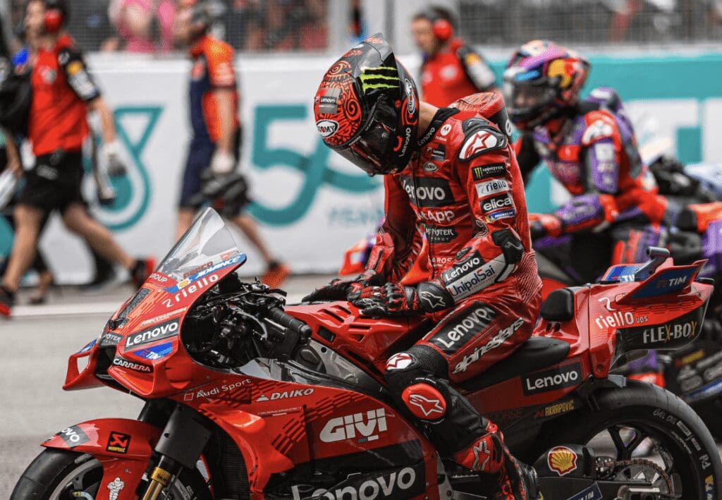 MotoGP in Malesia: Bagnaia VINCE e rialza la testa! OUT Marquez