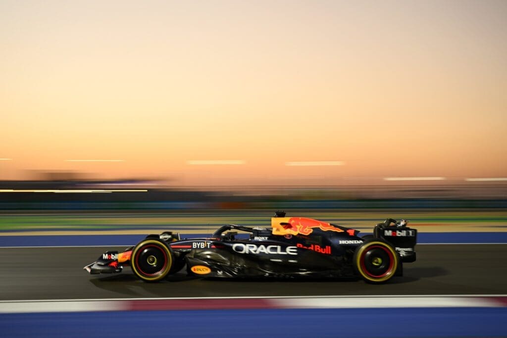 Red Bull, Verstappen: "I spoke with Mercedes, but I am loyal to my team, I am not thinking about 2026."