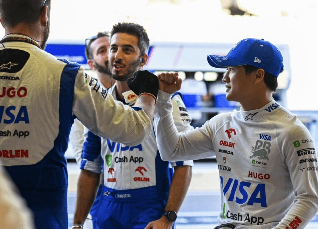 Horner a sorpresa: "Tsunoda? Ha senso tenerlo in squadra con noi?"