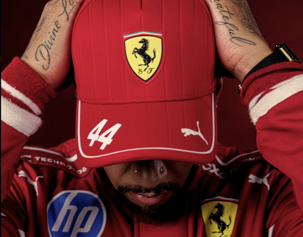 UFFICIALE: ecco le tute Ferrari per il 2025, "entrando nella 1644 era"