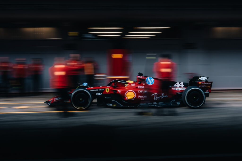 F1, Ferrari stays in Barcelona: Leclerc and Hamilton on track on Tuesday and Wednesday
