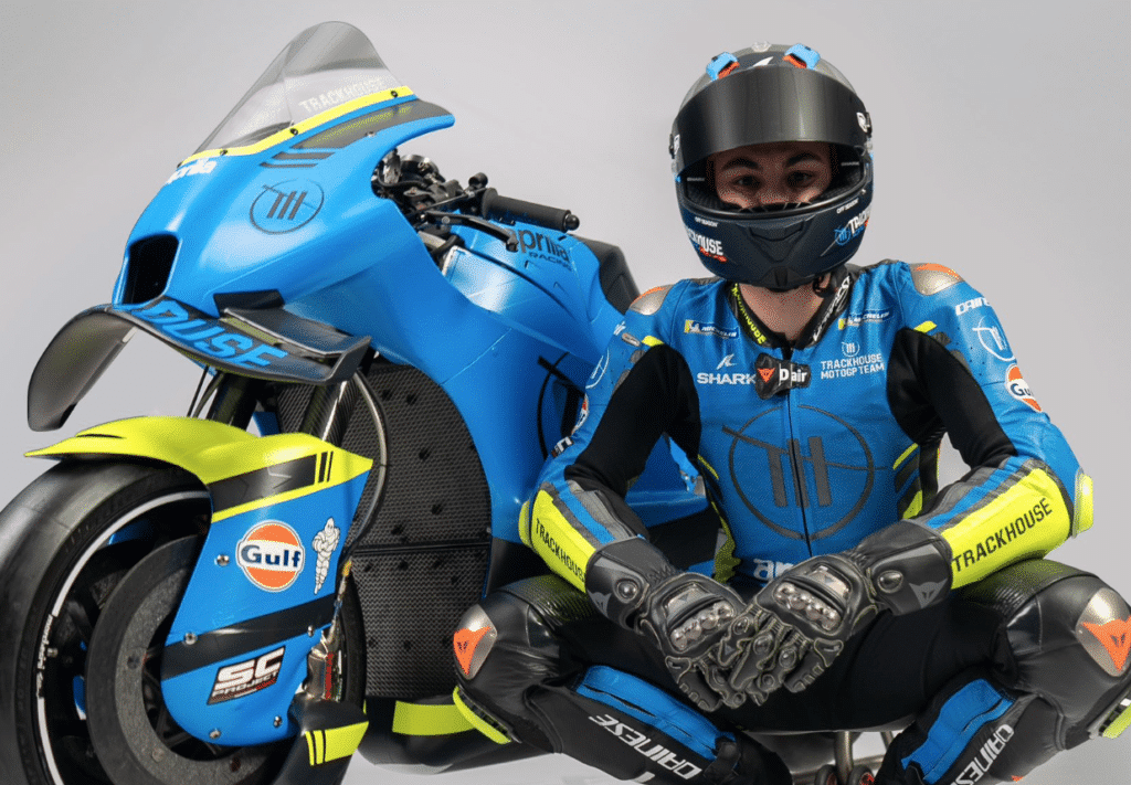 ULTIM'ORA: Raul Fernandez subisce un grave infortunio nella prima giornata di test! Ecco le condizioni del pilota
