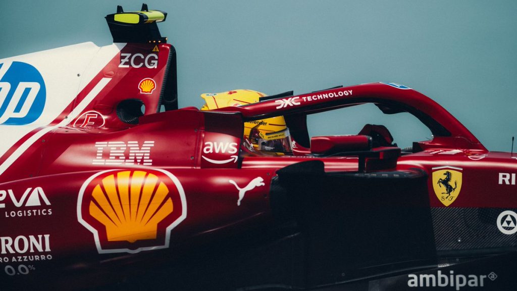 Ferrari, Hamilton "conferma" gli aggiornamenti sulla SF-25: "Dovremmo avere più deportanza"