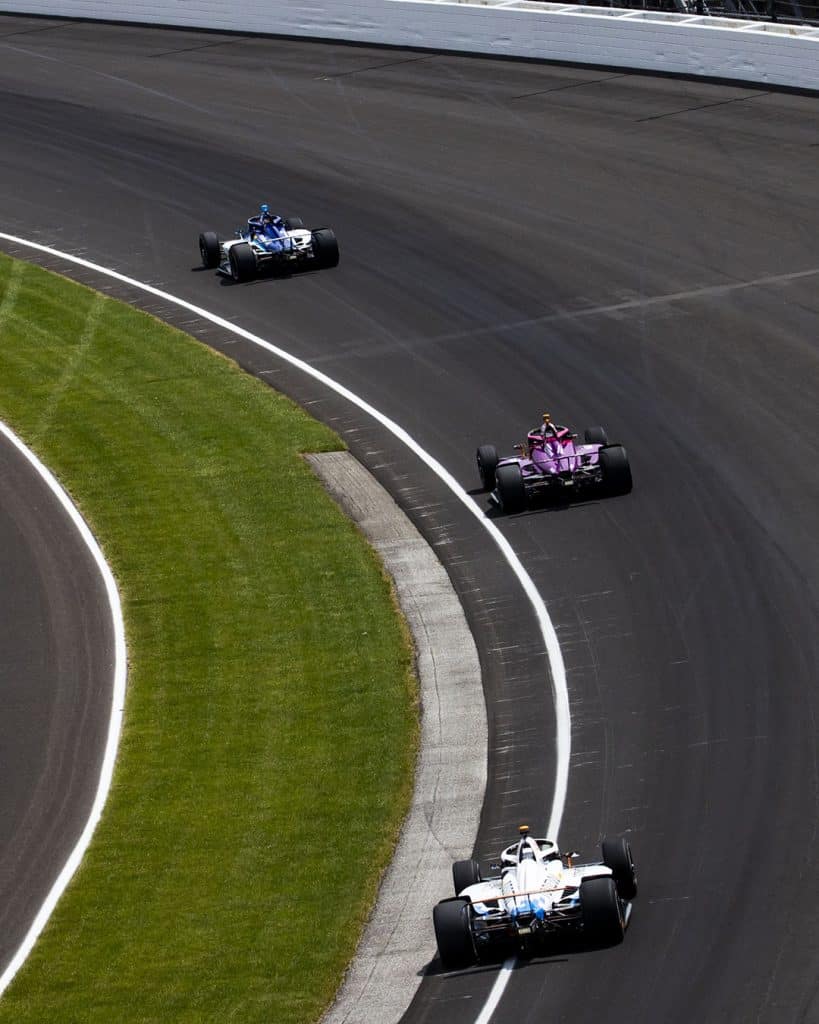 Indy 500 2025: Inizia l'ultimo quarto di gara, zero calcoli, zero gestione, solo attacco
