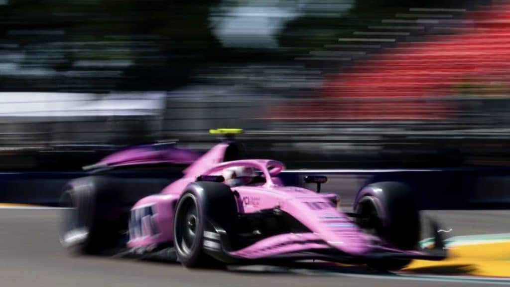Sprint Race F2 a Imola: Disastro per Gabriele Minì: un contatto con Pepe Martì in uscita alla variante Villeneuve lo ha fatto precipitare in penultima posizione