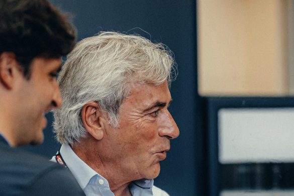 Sainz Sr pronto a sfidare Ben Sulayem: si apre la corsa alla presidenza FIA