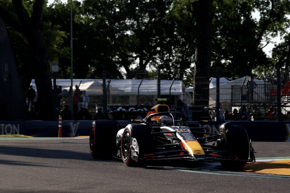 F1 STARTING GRID AT IMOLA: Piastri on pole, Ferrari tries to recover from disaster