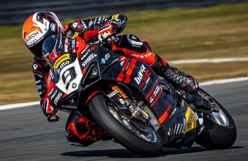 WorldSBK FP1 in Cremona: Bulega Fastest, but Many Crashes for Ducati!