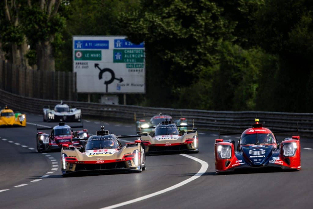 La guida definitiva alla 24h di Le Mans 2025: occhio ai doppiaggi! possono essere utili quanto fatali