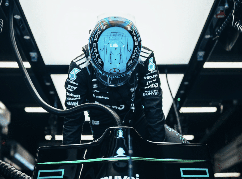 ANALYSIS – Mercedes Alarm Bell: The Stat That Raises Concerns – The Hotter the Track…