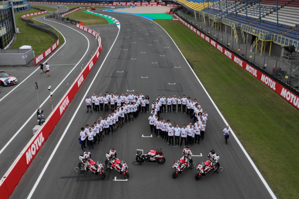 Yamaha Motor compie 70 anni: ecco la livrea speciale per il GP di Assen
