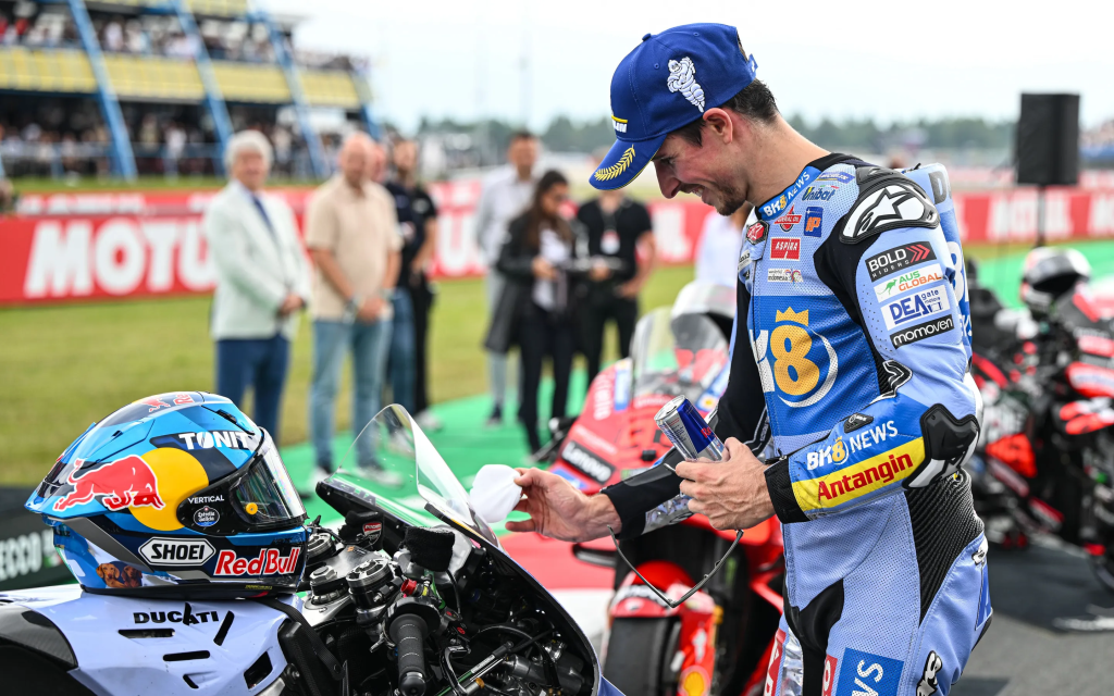 Infortunio per Alex Marquez: l'aggiornamento sulle condizioni del pilota spagnolo