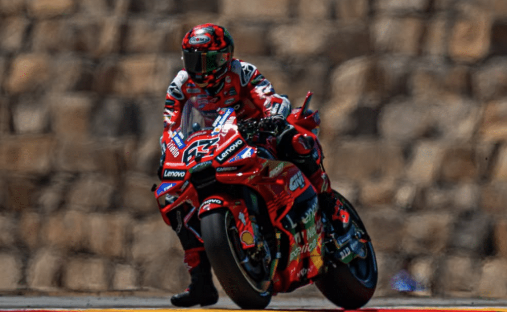 La CLASSIFICA di MotoGP dopo Aragon: M. Marquez scappa, Bagnaia si riprede