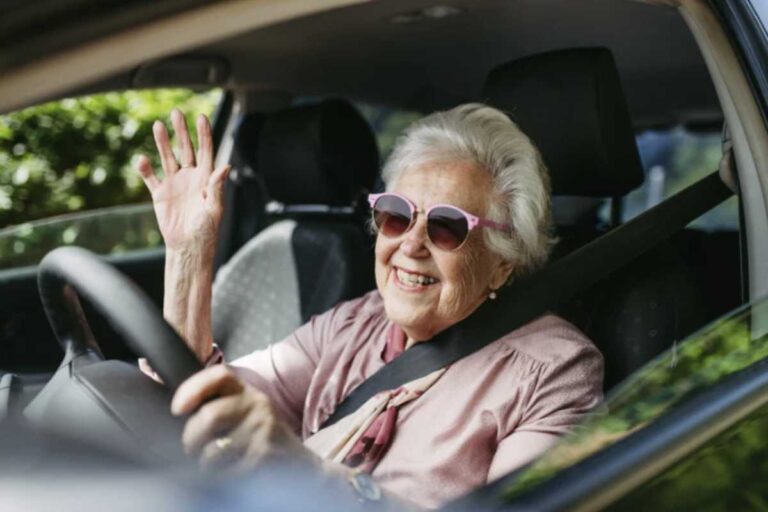Dati Smettere di guidare non è dettato dall’età anagrafica, ma dalla capacità fisica e mentale del conducente. Questo principio guida emerge con chiarezza