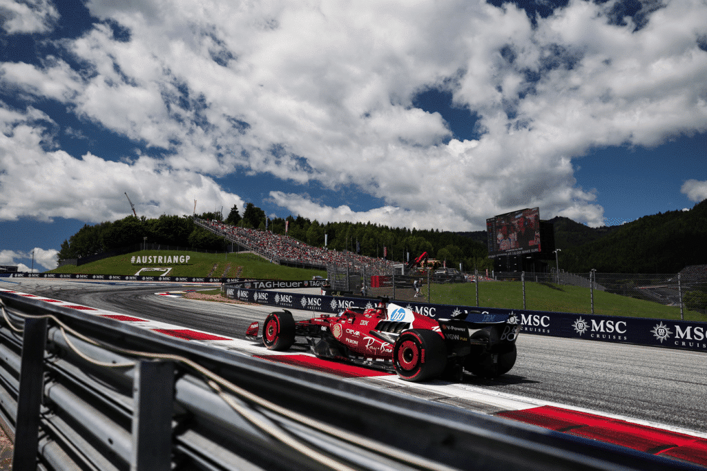 Vasseur torna a Silverstone: presente anche tutta la dirigenza Ferrari