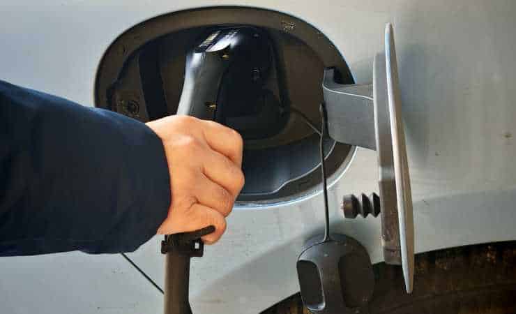 Auto ricarica elettrica