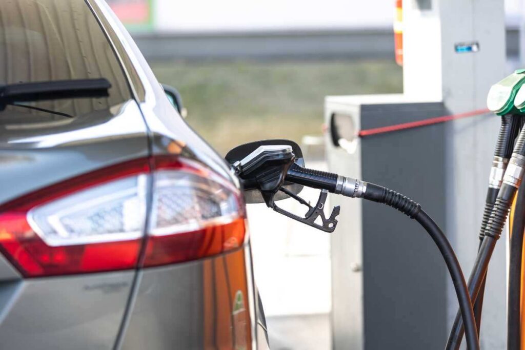 Carburante prezzi previsioni