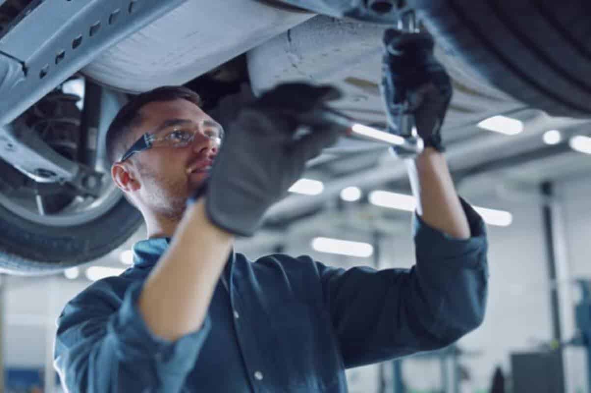 Auto controlli meccanico